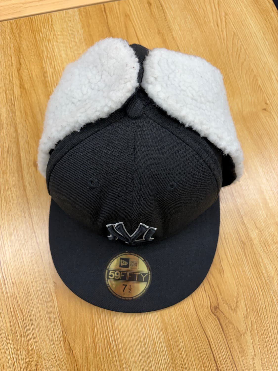 뉴에라 59fifty 이어머프캡 블랙 7 1/2 59.6cm 상품이미지4