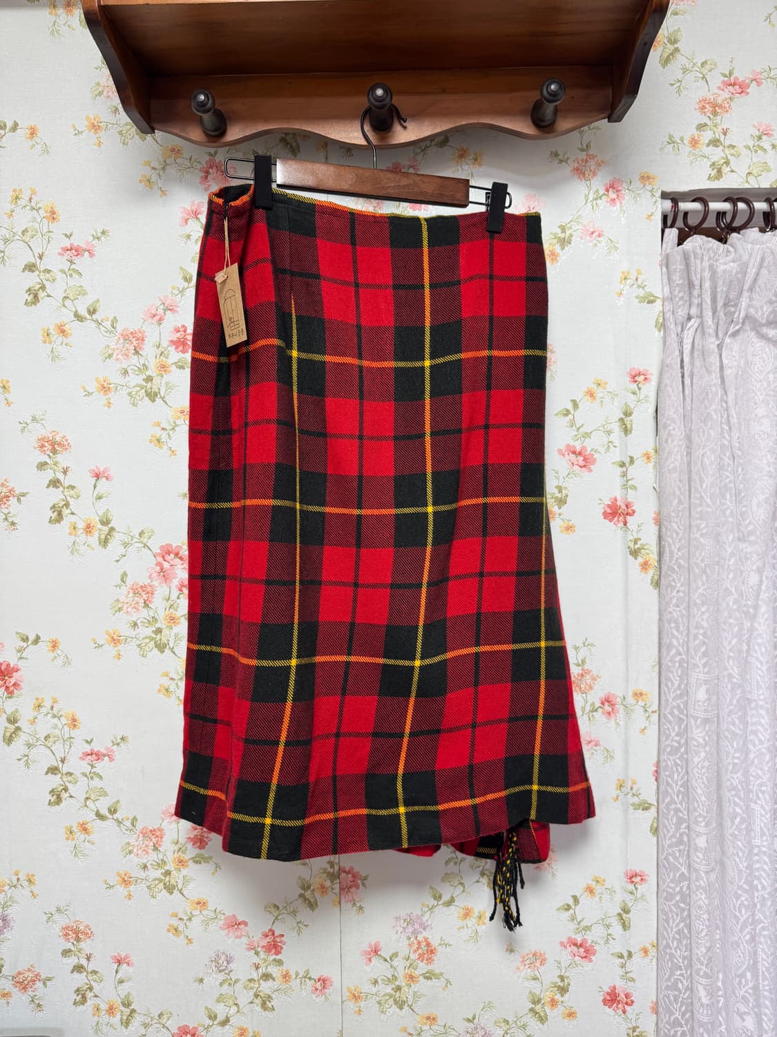 체크 수술 미디 스커트 상품이미지1