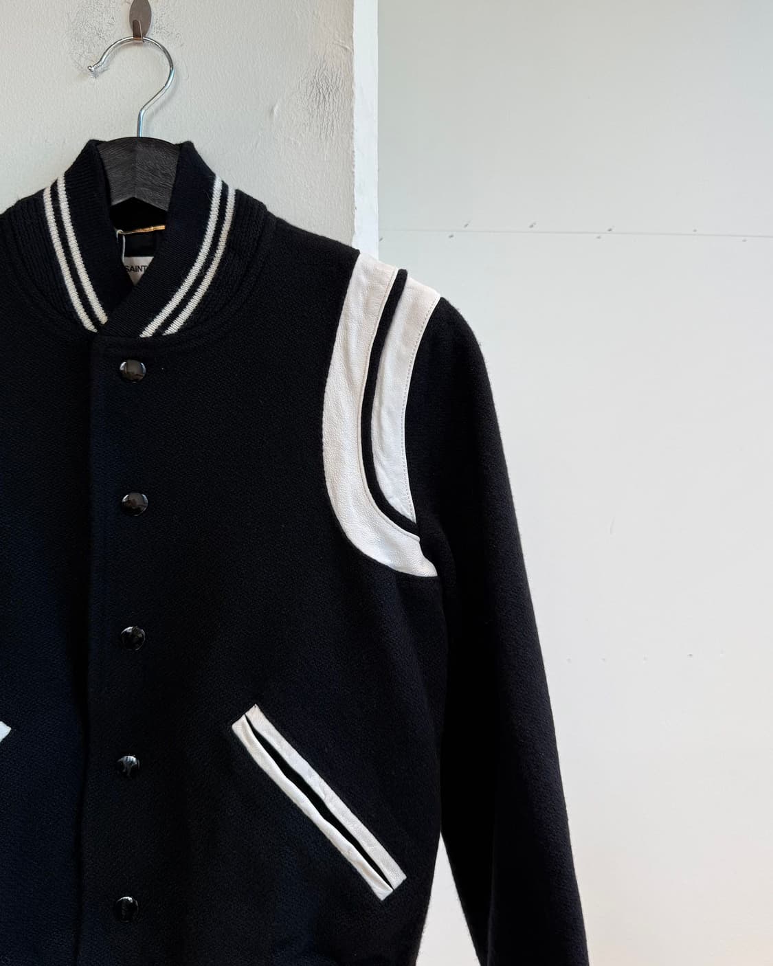 생로랑 블랙 울 테디 바시티 자켓 상품이미지5