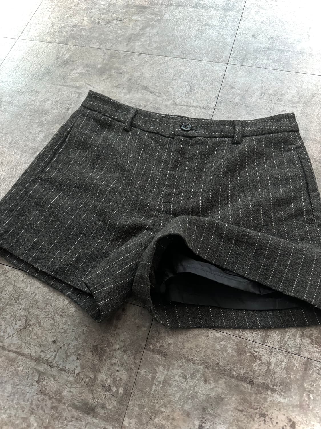 넥 지퍼 오프숄더 니트 울 쇼츠 2pcs SET 상품이미지9