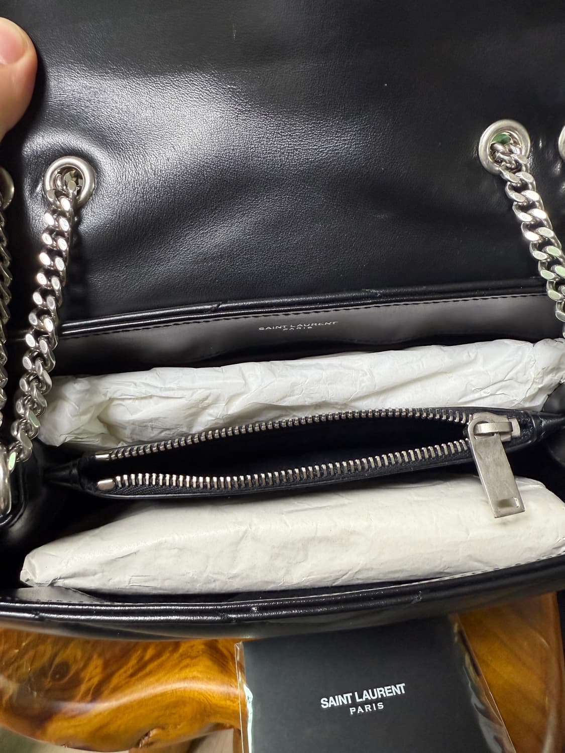 생로랑 루루 숄더백 은장 스몰 상품이미지5