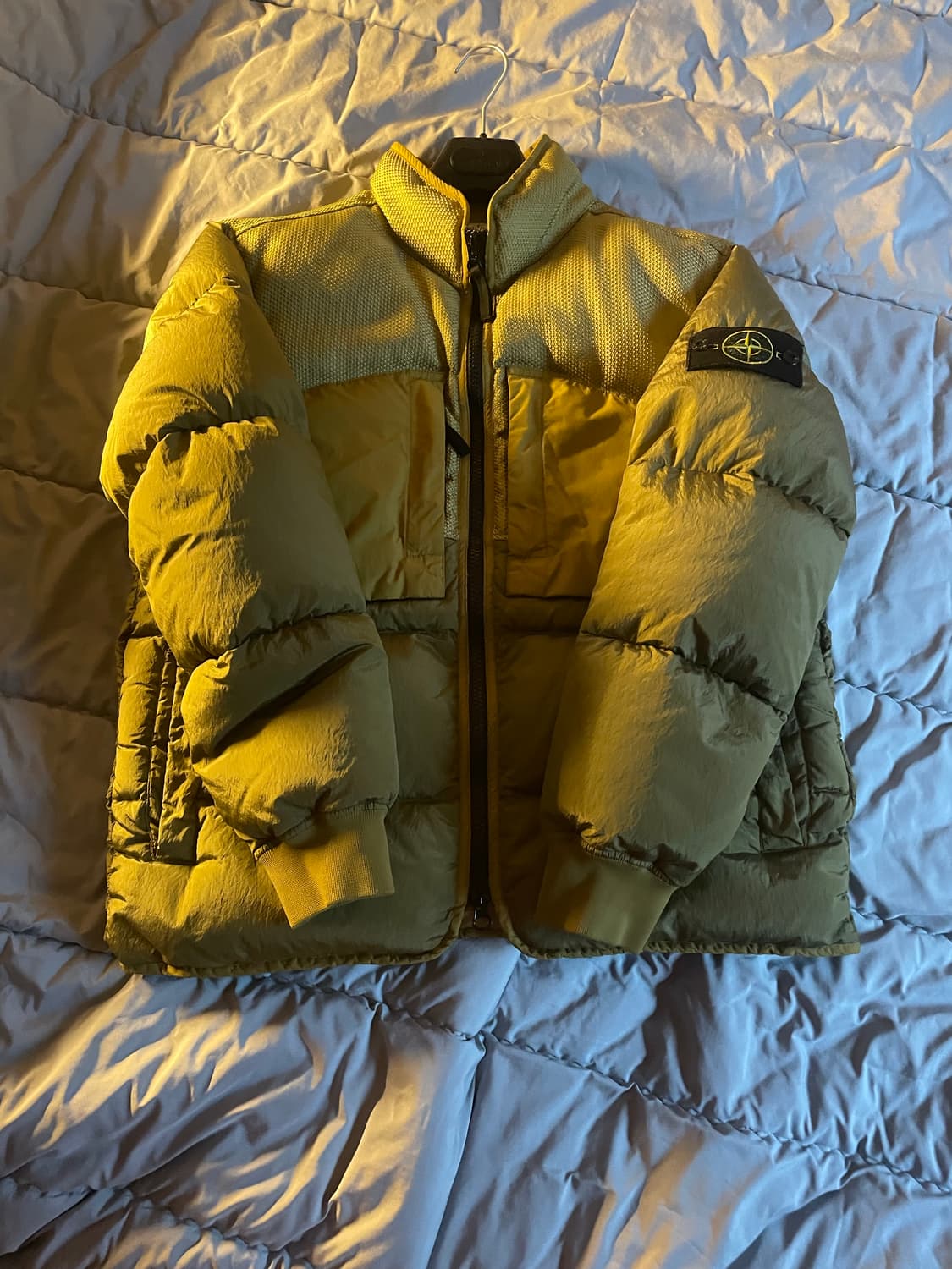 22fw 스톤아일랜드 패딩 판매 (M) 상품이미지8