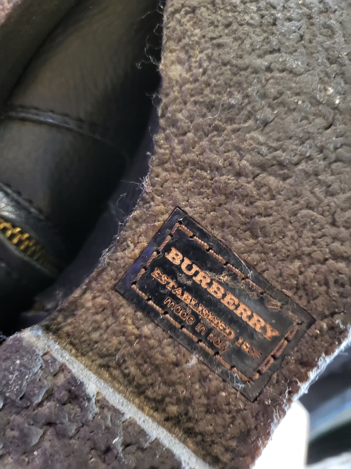 버버리 레더 롱부츠 상품이미지6