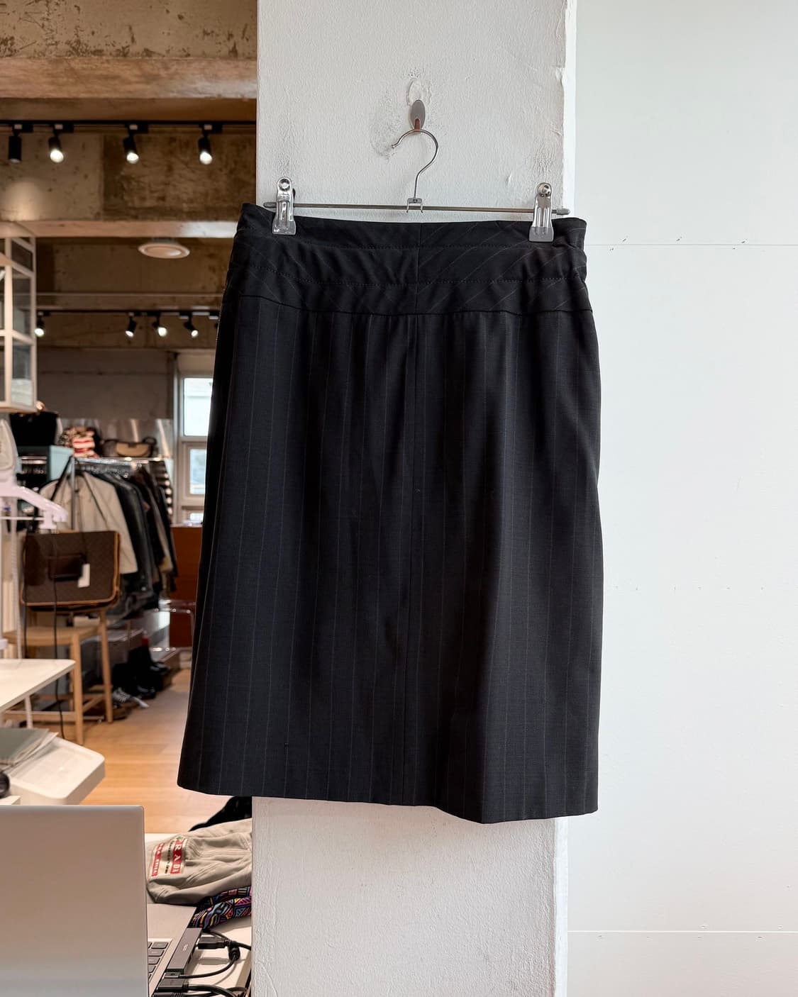 돌체앤가바나 블랙 스트라이프 벨티드 미니스커트  상품이미지5