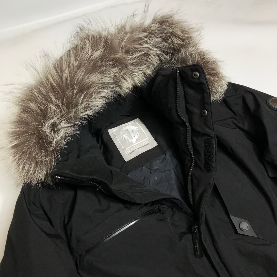 블랙야크 고어텍스 패딩 L 상품이미지3