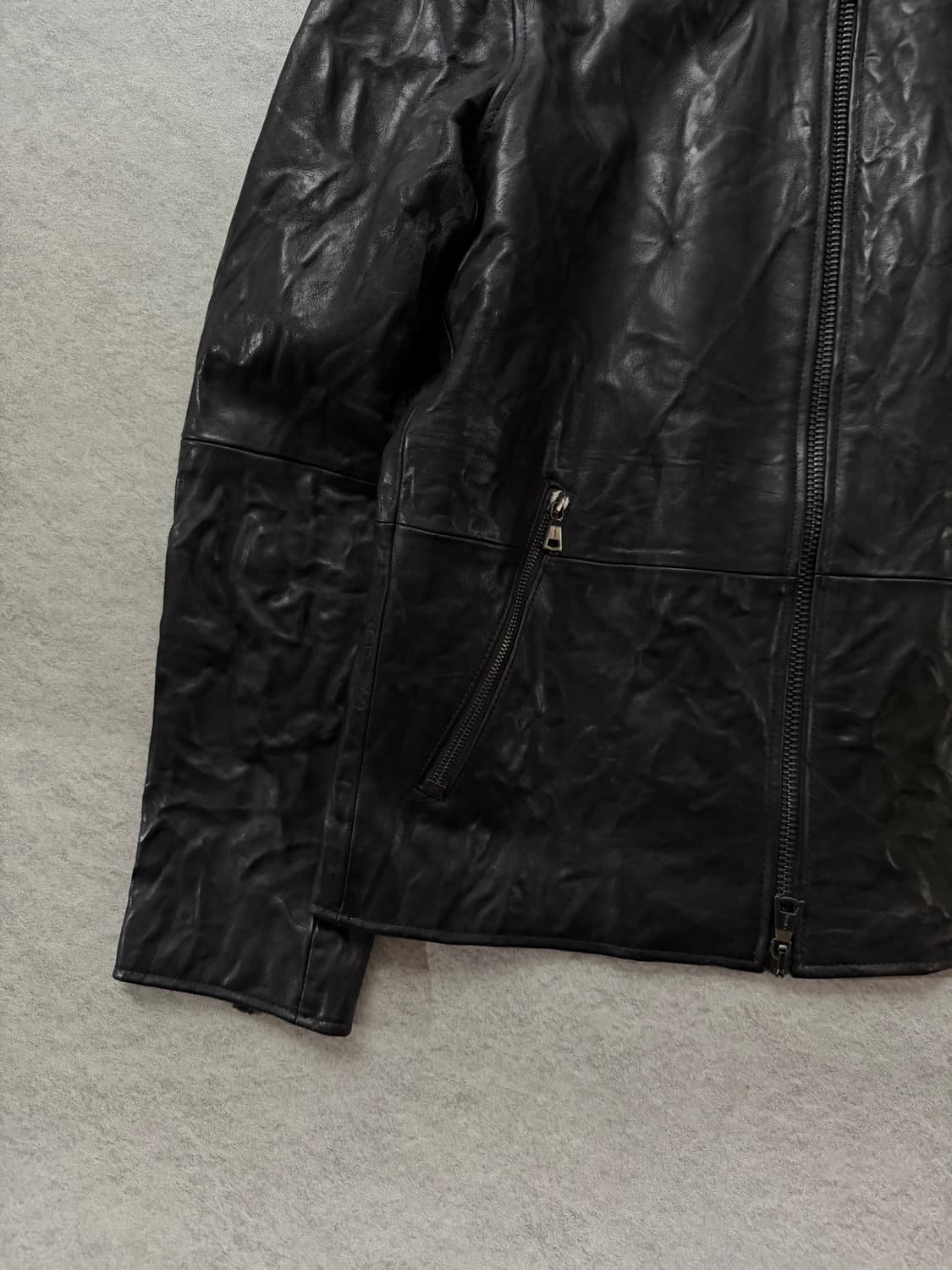 존바바토스 주름가공 크링클 레더자켓 상품이미지5