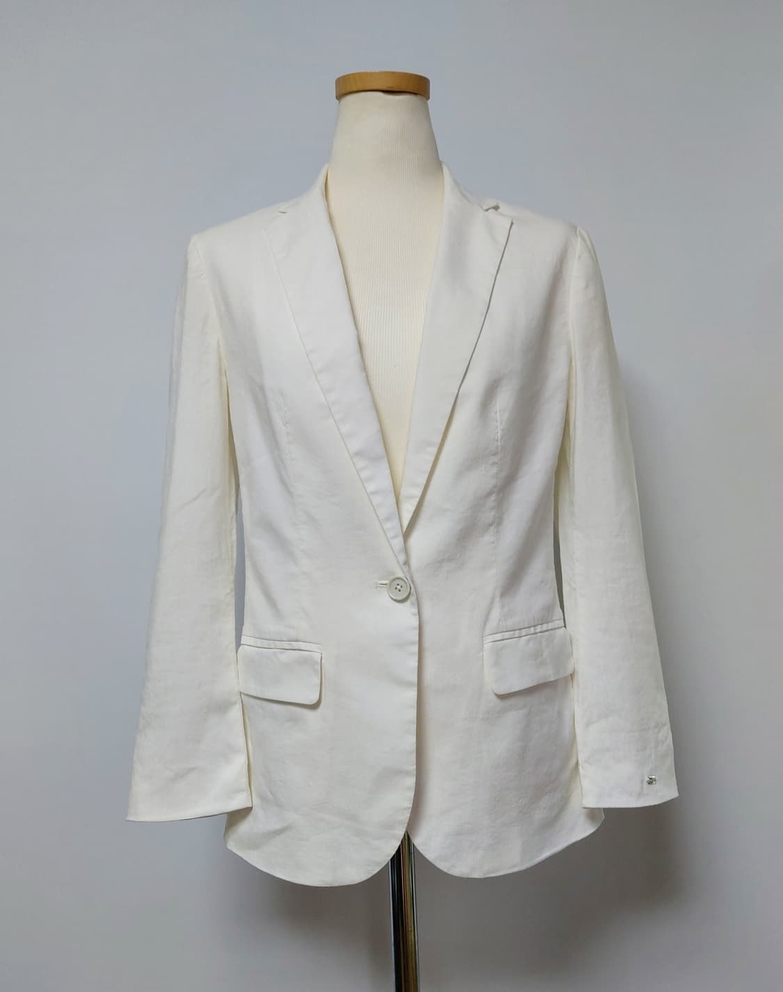 타미힐피거 여성 베이직 린넨 블레이저 (44~55사이즈)

 상품이미지2