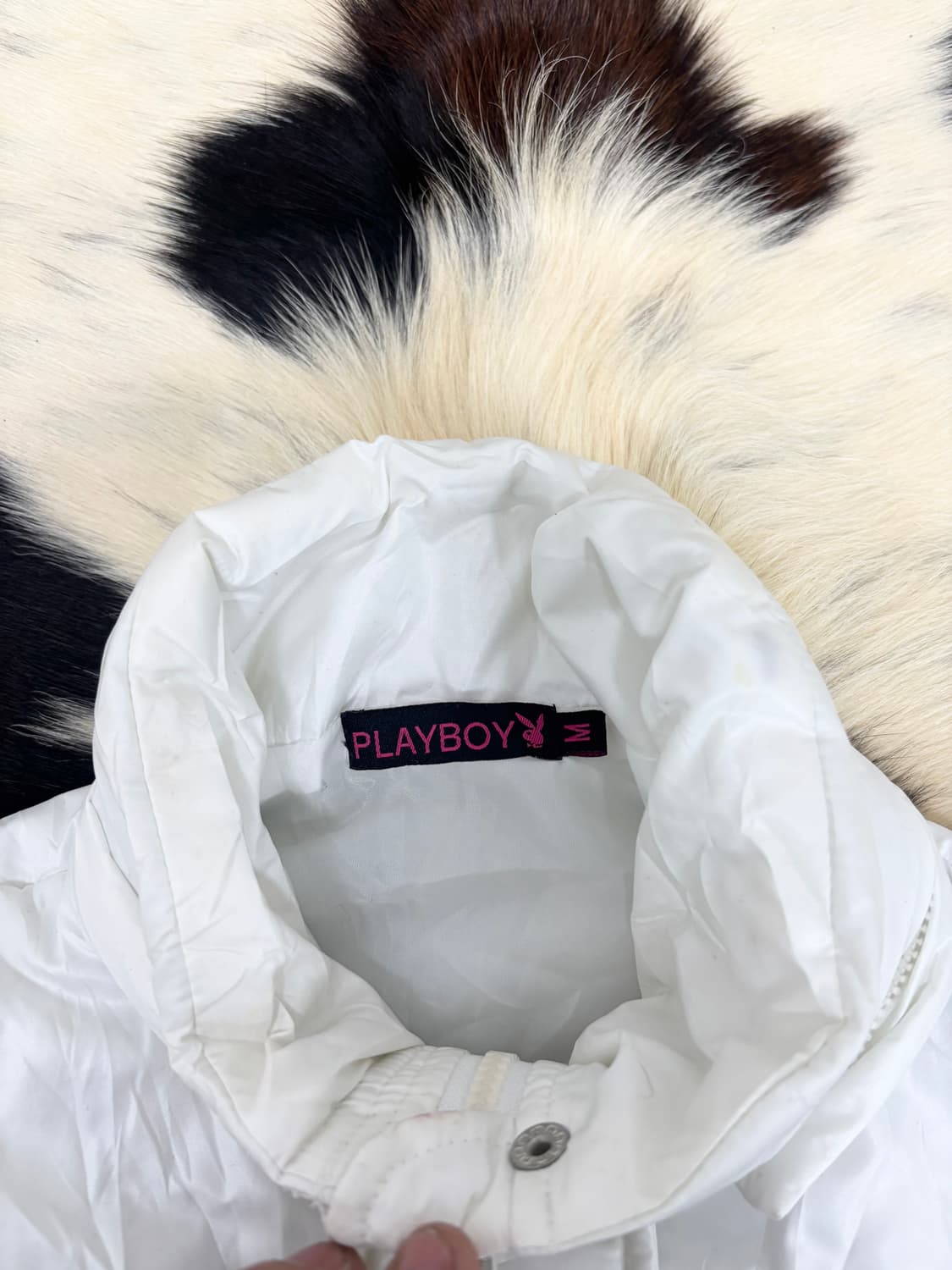 [Playboy]Back Logo Print White Padding 상품이미지9