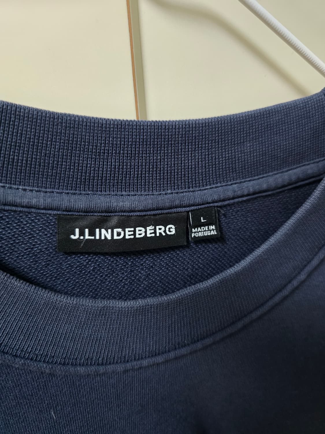 [L] 제이린드버그 맨투맨 네이비 상품이미지3
