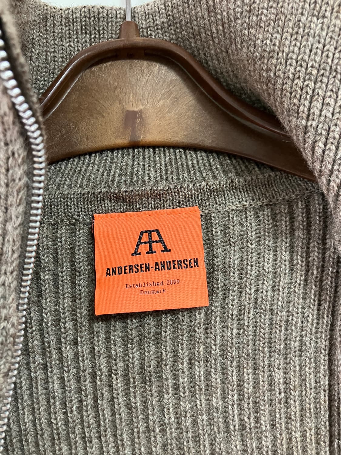 안데르센 풀집업 포켓 타우페 m사이즈 상품이미지3