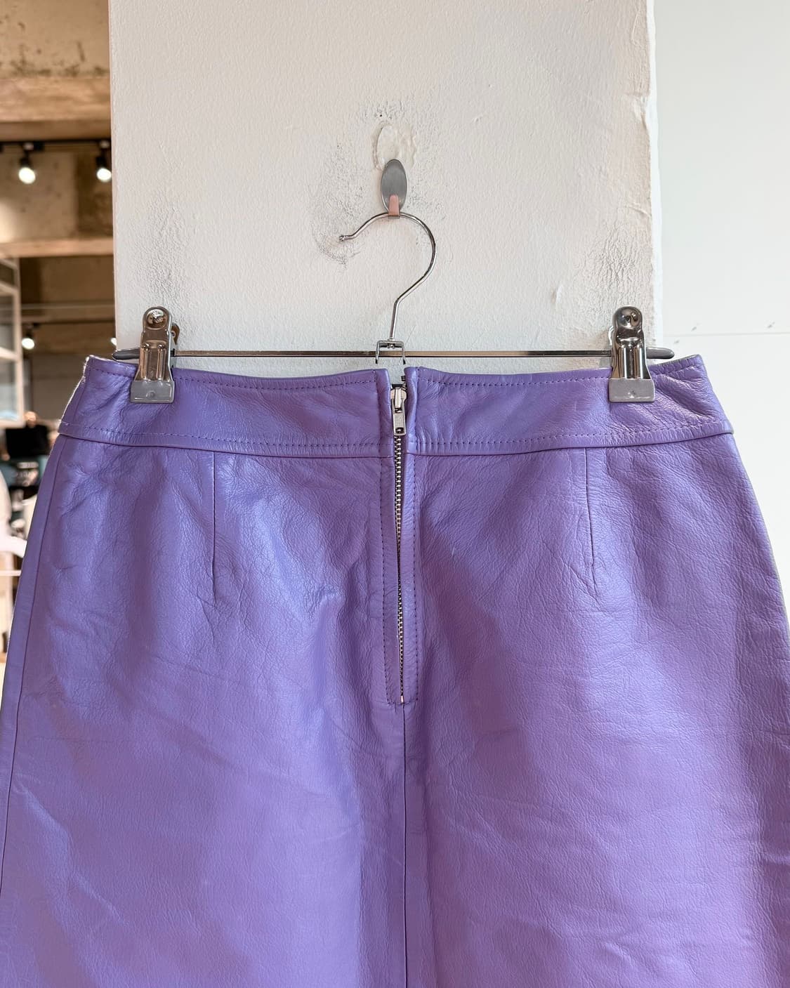 쿠레쥬 퍼플 레더 미니스커트  상품이미지6