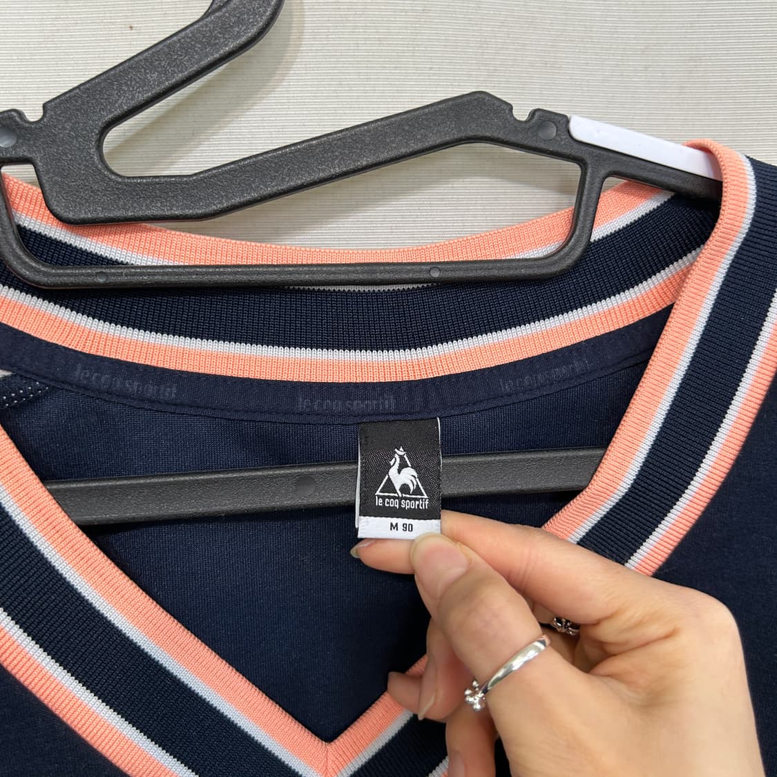 르꼬끄 여성 브이넥 맨투맨 90 상품이미지2