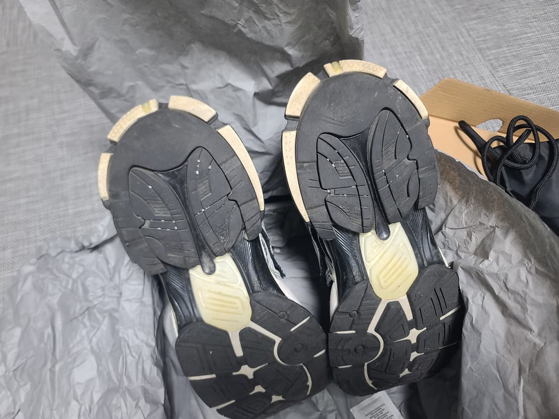 발렌시아가 뉴러너41 오레오 스니커즈 상품이미지6