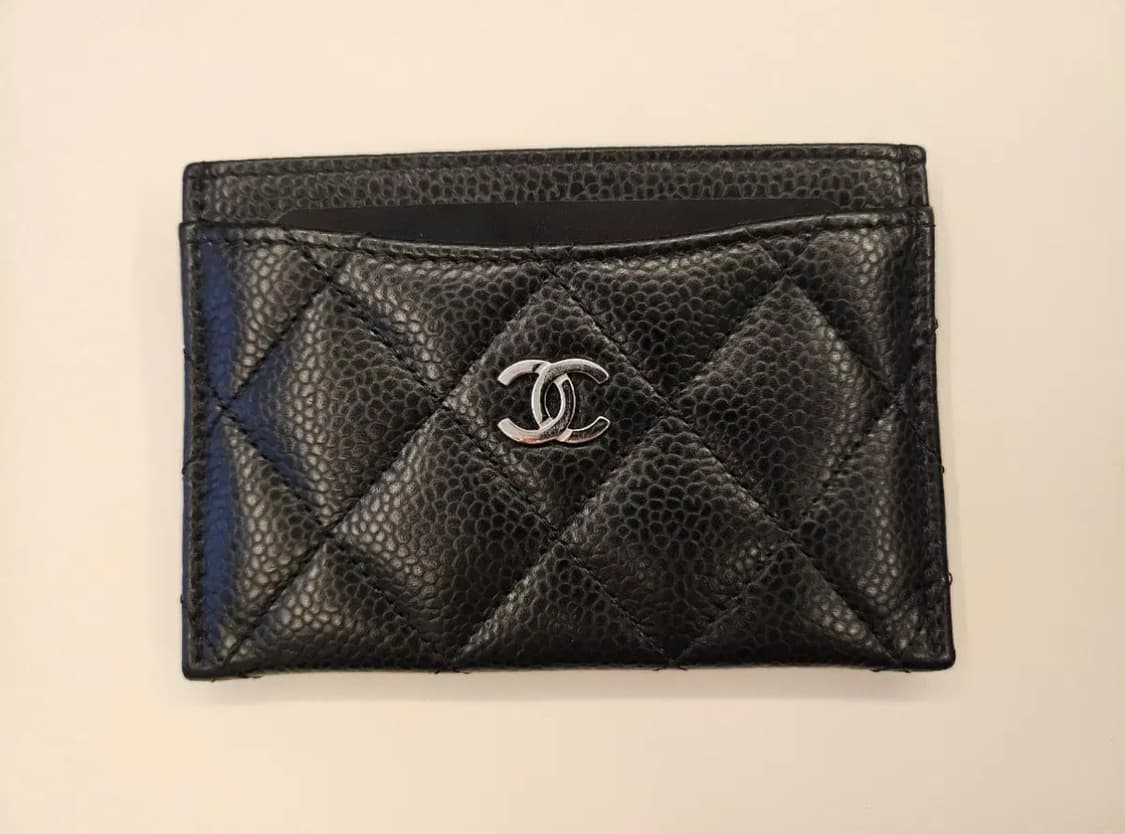 [정품] 샤넬 클래식 카드 홀더 그레인드 카프스킨 & 실버 메탈 블랙 상품이미지2