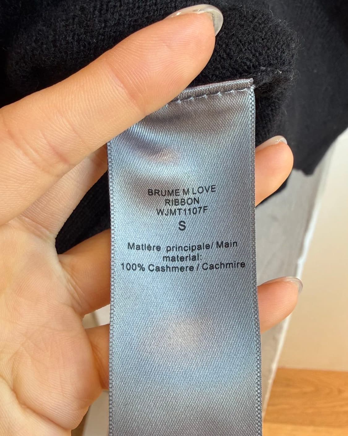 쟈딕앤볼테르 블랙 러브 캐시미어 니트  상품이미지9