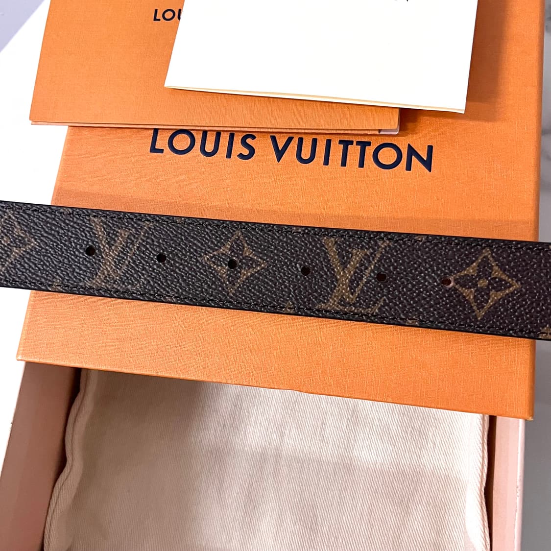 [S급/정품] 루이비통 여성 LV 리버서블 모노그램 양면 벨트 상품이미지5