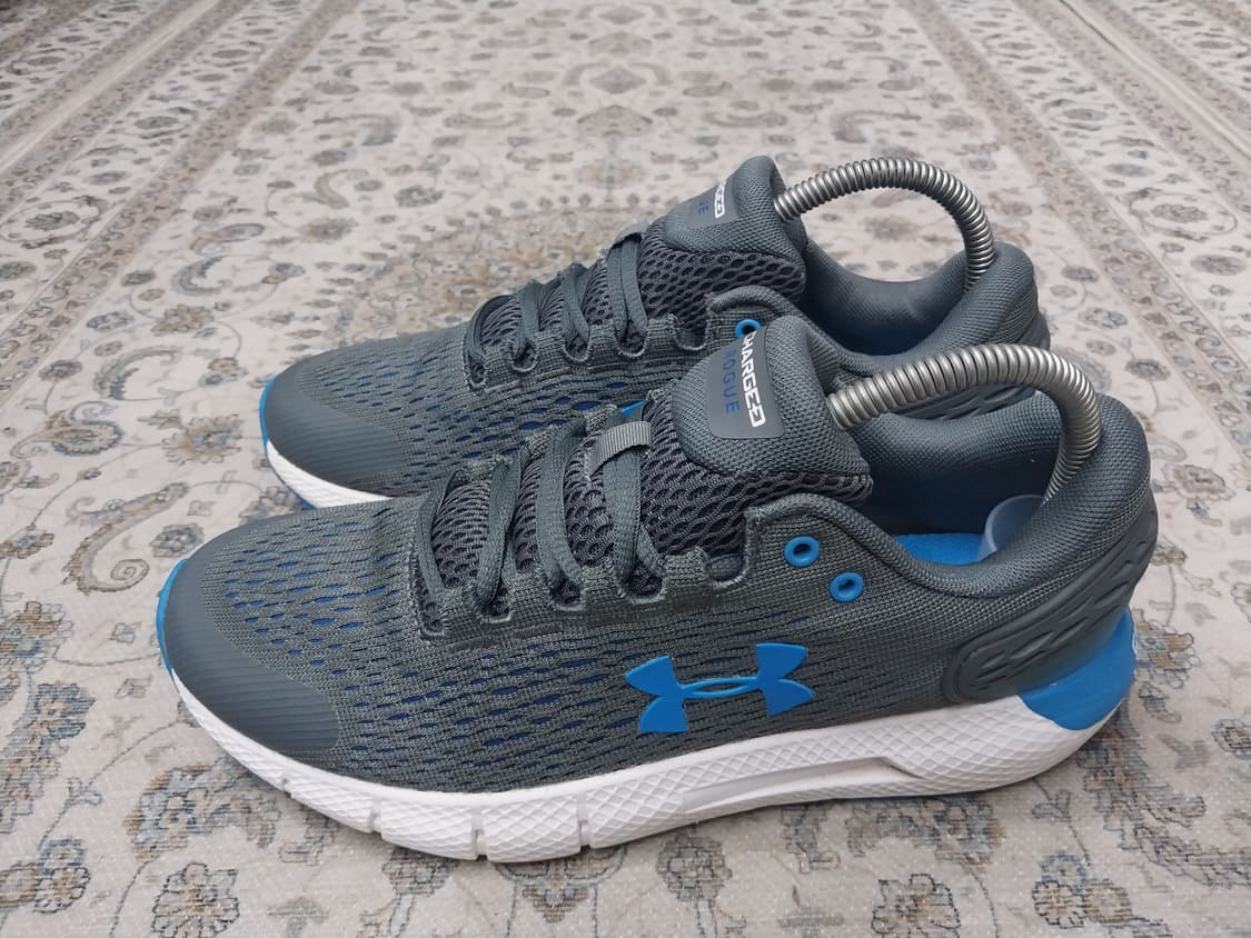 언더아머 차지드 로그2 런닝화 250mm 상품이미지3