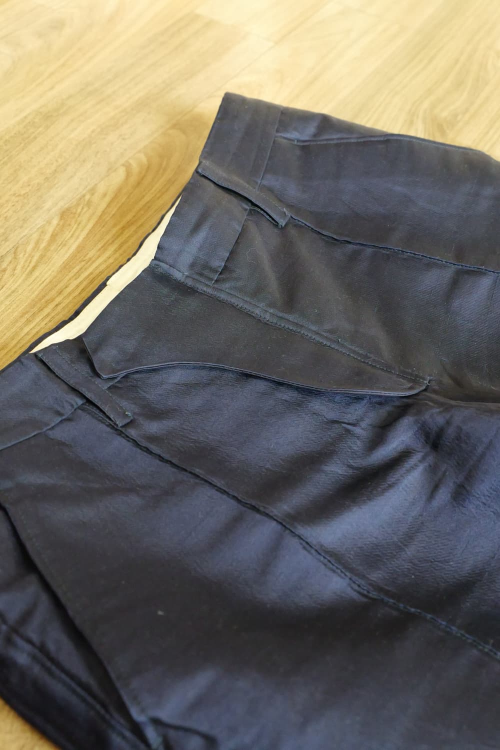 프라다 정품 네이비 본딩 트라우저 42 상품이미지4