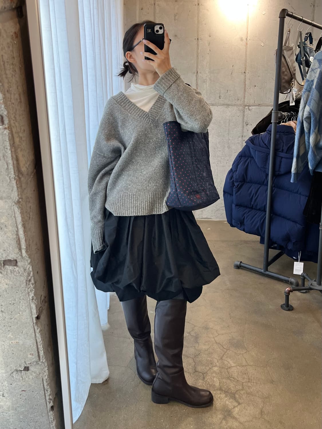 포터 별 패턴 숄더백 네이비 상품이미지5