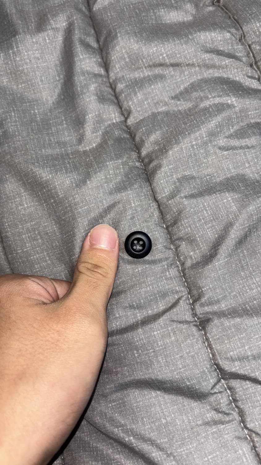 발렌시아가 단추 상품이미지2