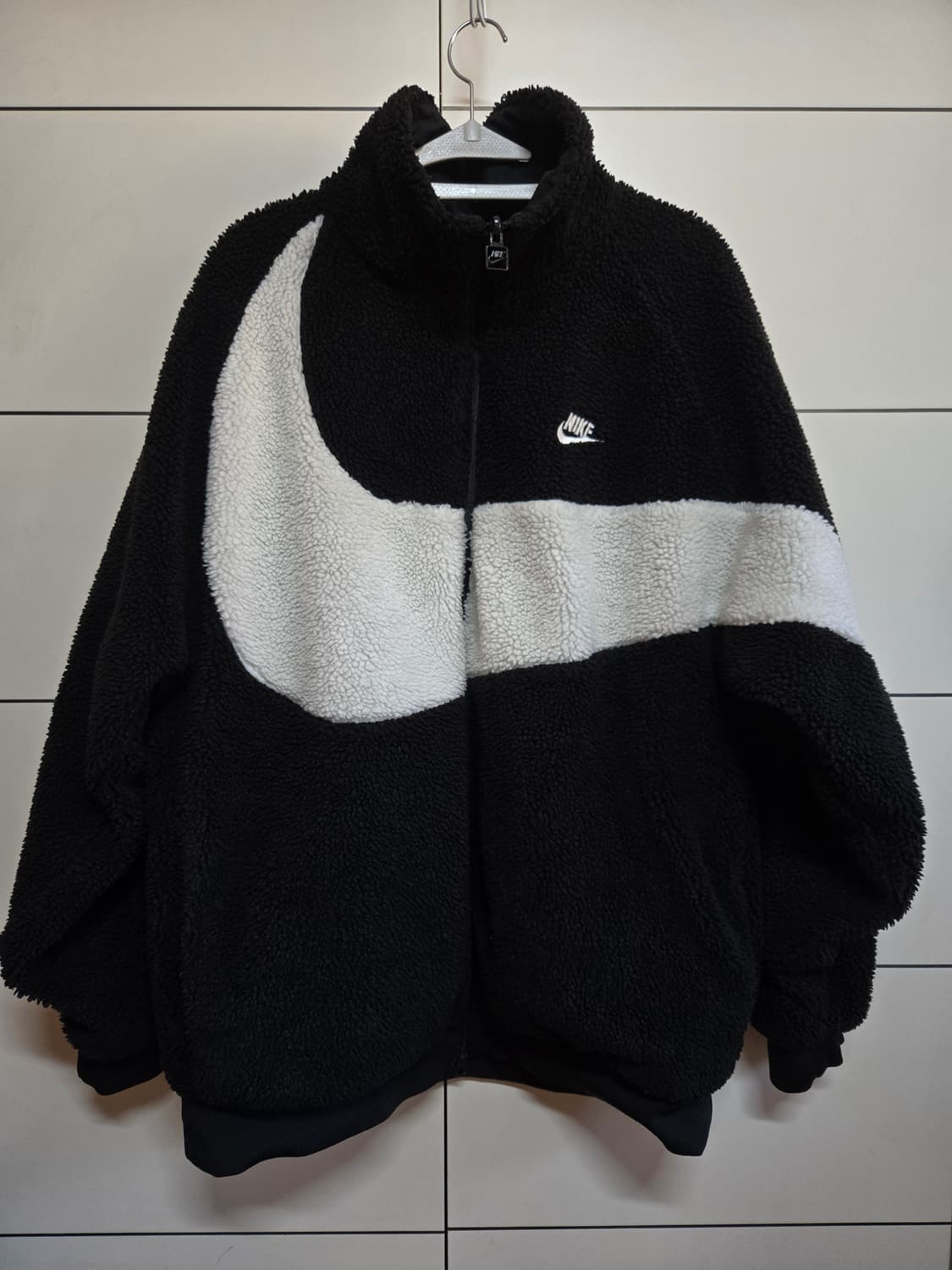 나이키 블랙 화이트 빅스우시 리버시블 뽀글이 집업 상품이미지1