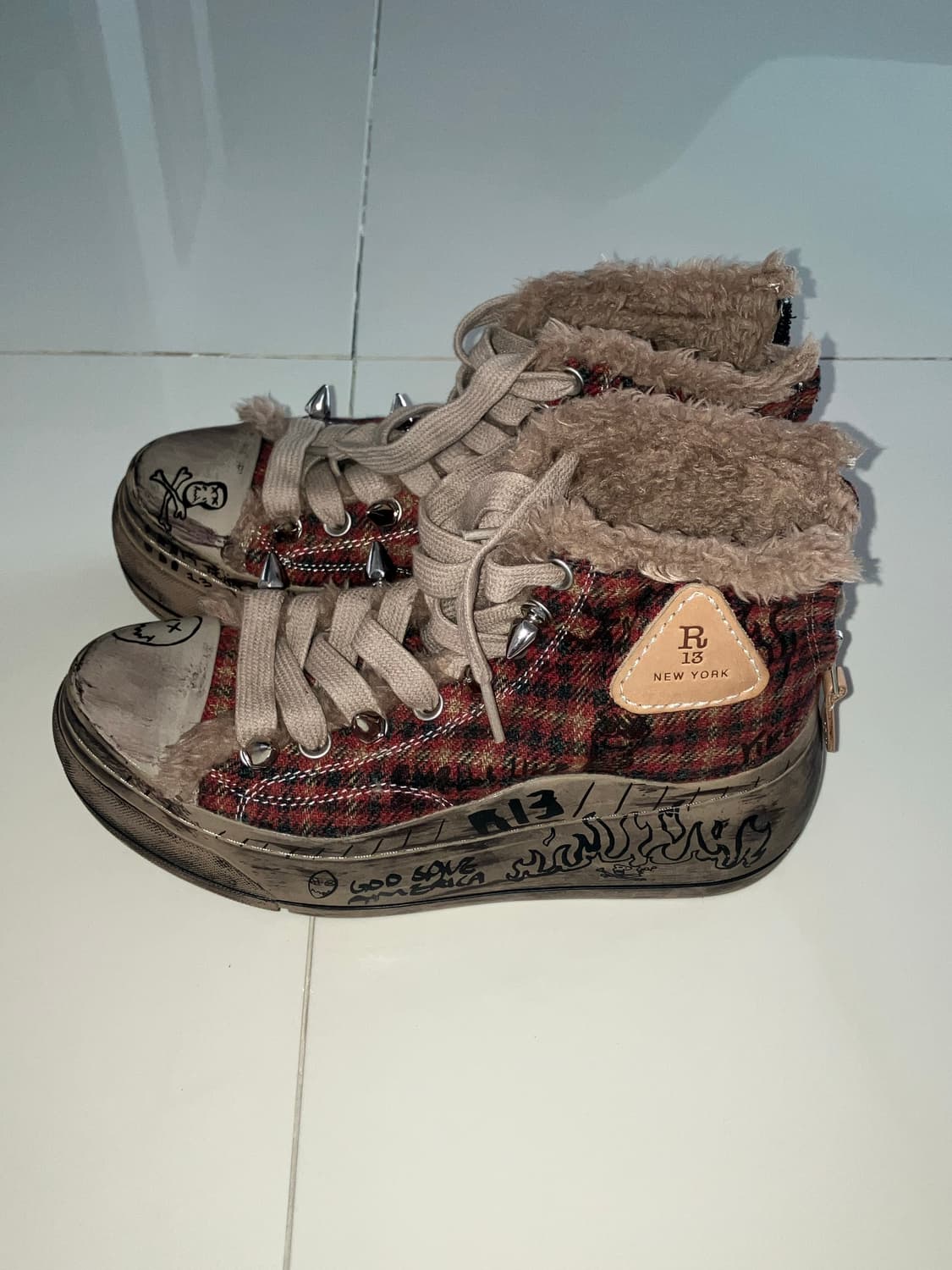 R13 레드 커트 하이탑 스니커즈 245 상품이미지7