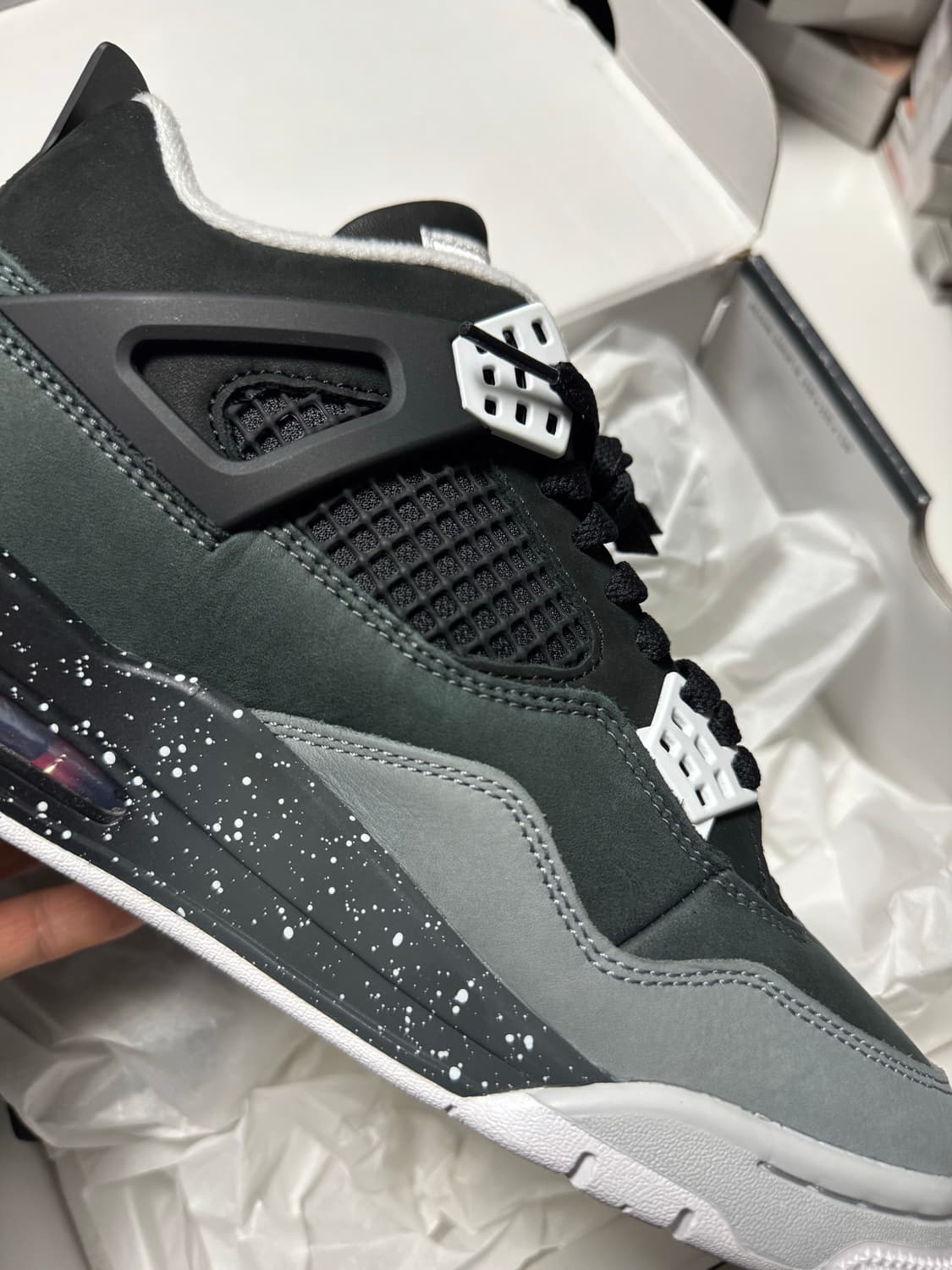 조던 4 레트로 피어 2024 상품이미지3