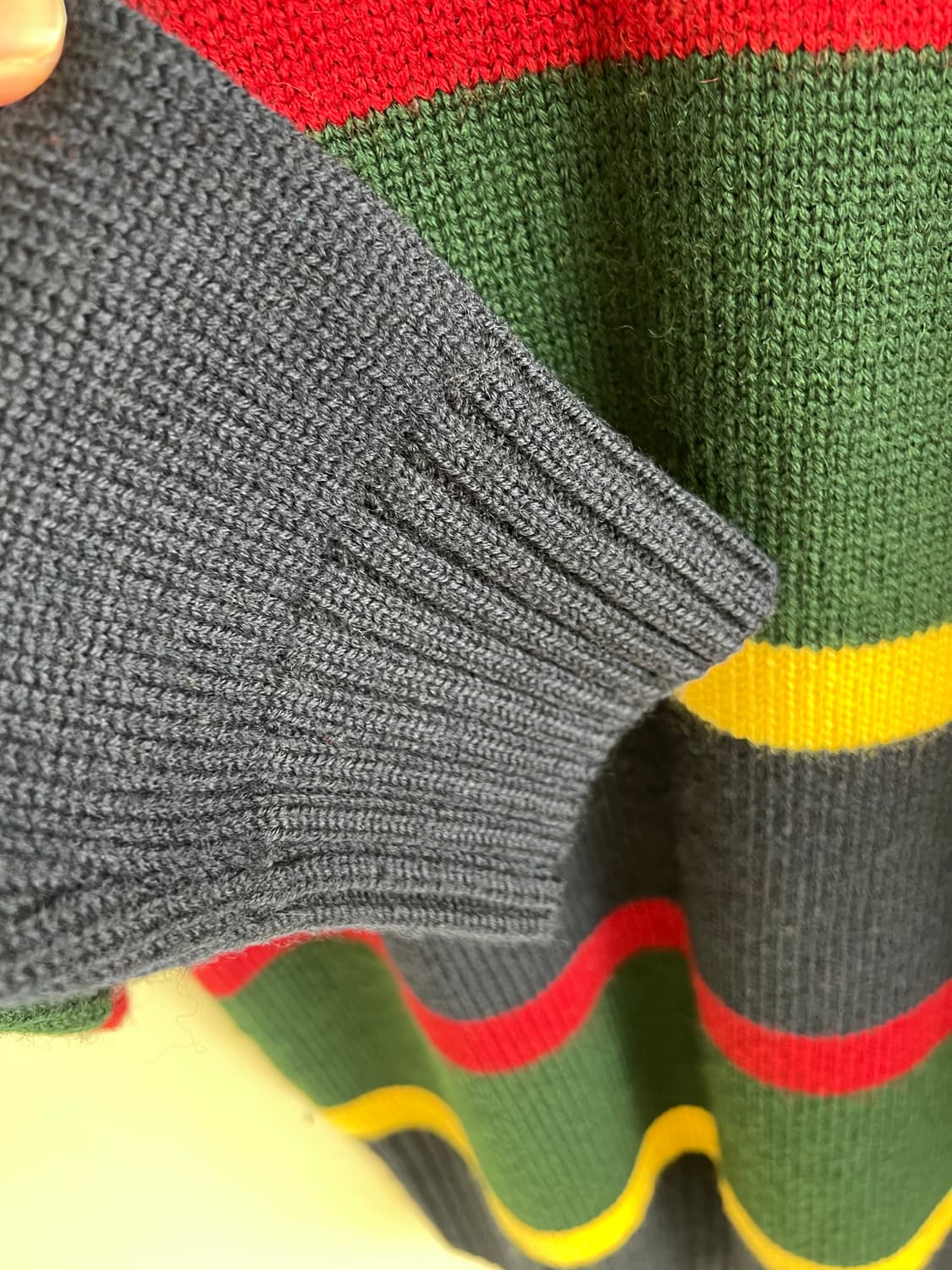 풀로 멀티 스트라이프 니트 상품이미지4