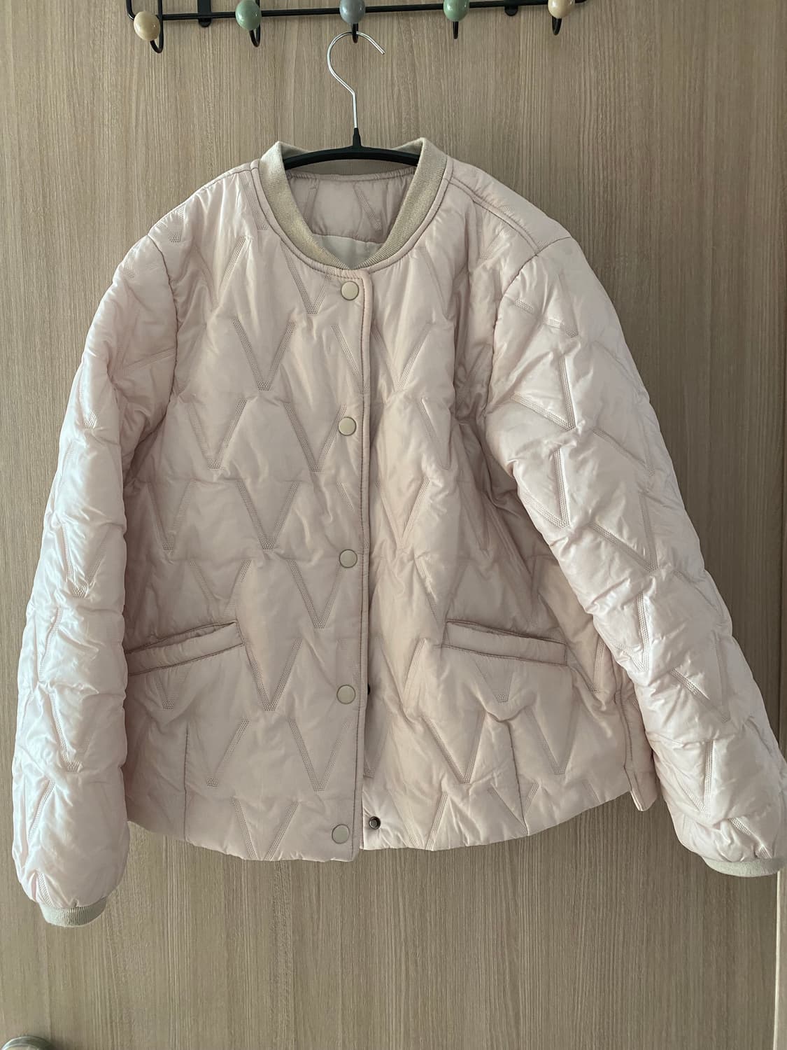 아이보리 누빔 경량패딩 상품이미지1