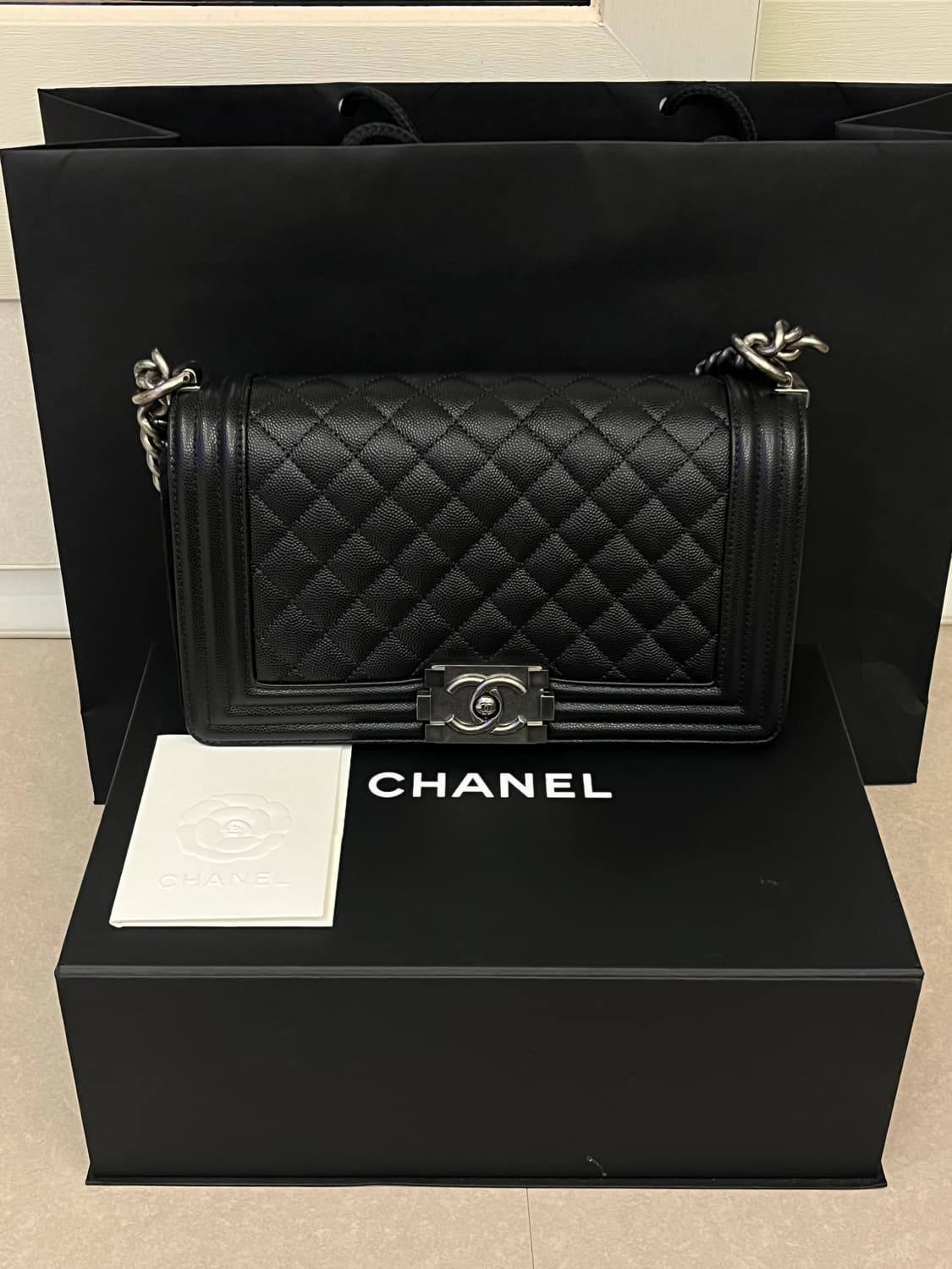 샤넬 보이백 은장 미디움(새상품) 상품이미지1