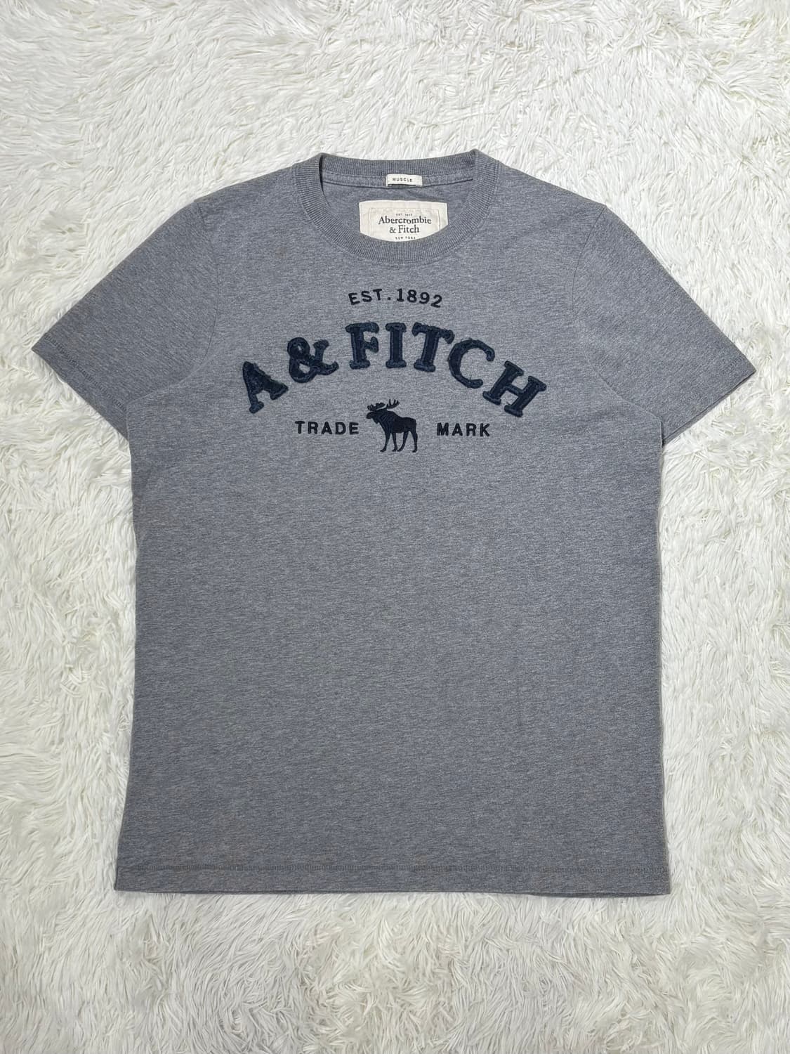 아베크롬비 빅로고 그레이 반팔 상품이미지3