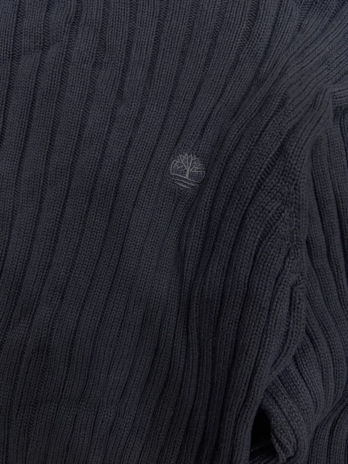 팀버랜드 자수 로고 코튼 니트 스웨터 올리브 그레이 M 상품이미지4