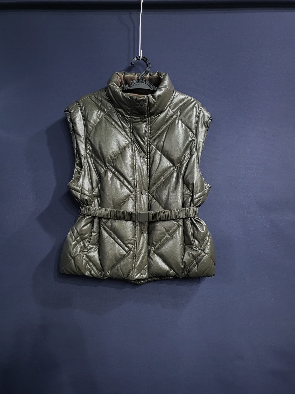 MOTHAN 레더 폴란드 구스패딩 베스트 상품이미지1