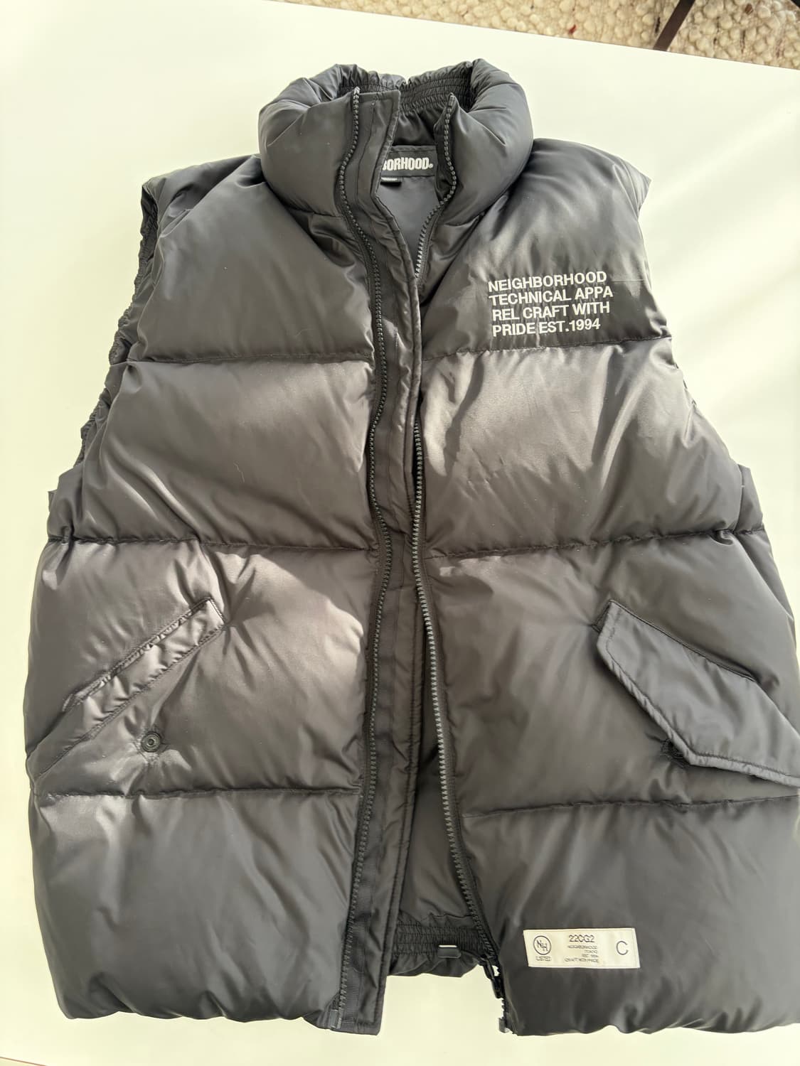 네이버후드 패딩 베스트 m사이즈 상품이미지1