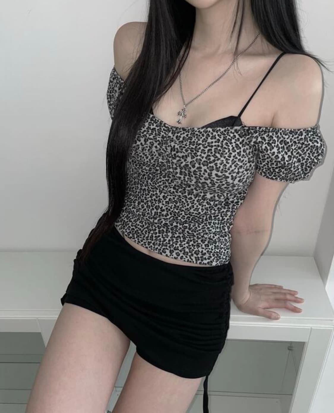 디에어타운 레오파드탑 블랙 상품이미지1