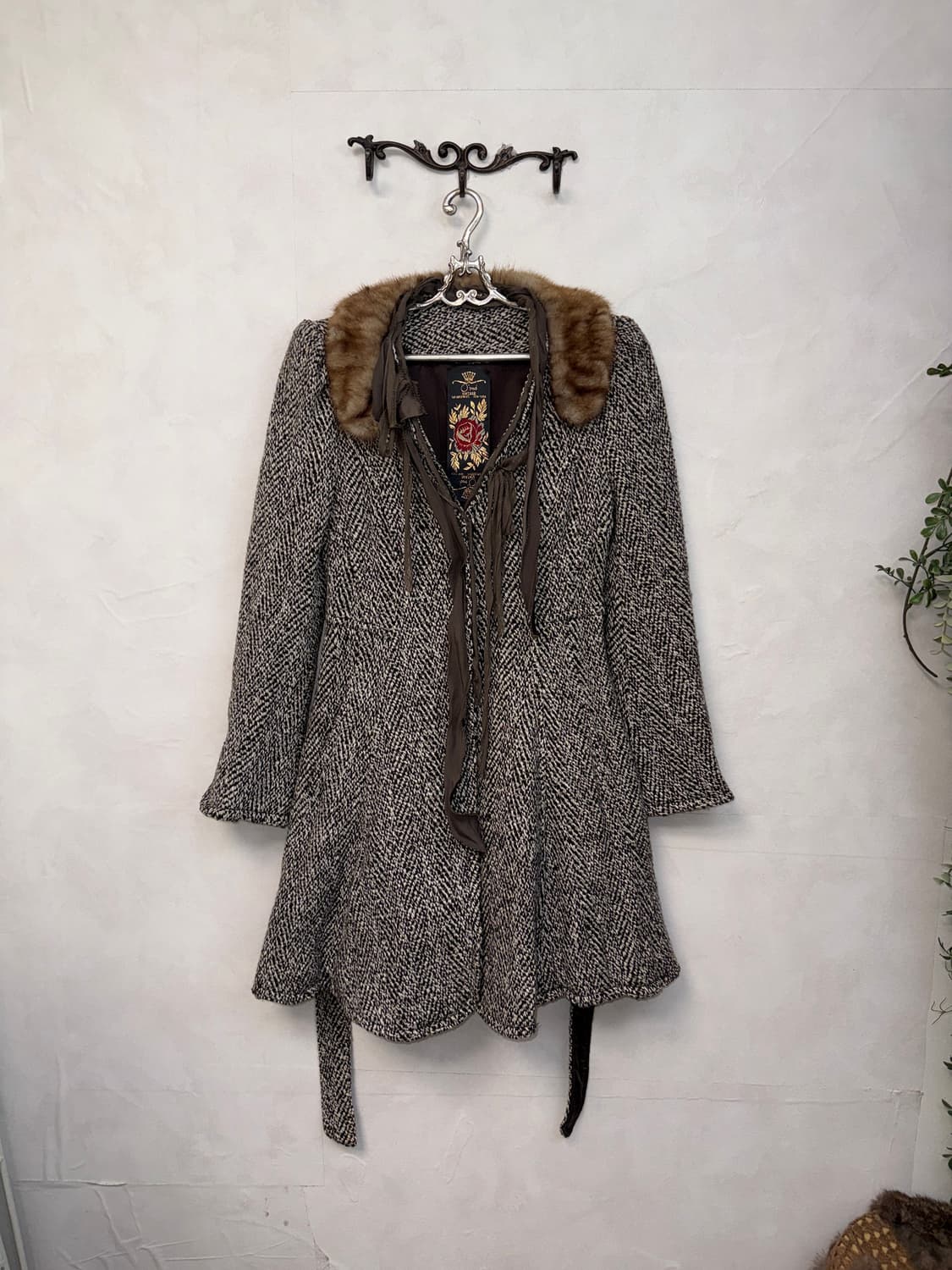 O’2ND brown mink fur silk detail coat 상품이미지1