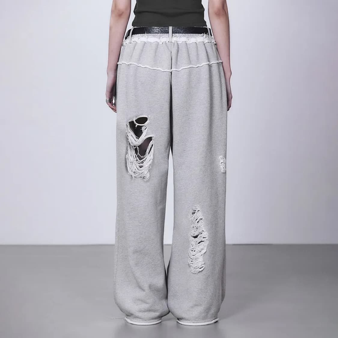 트리밍버드 Scratch Damage Wide Sweat Pants 상품이미지3