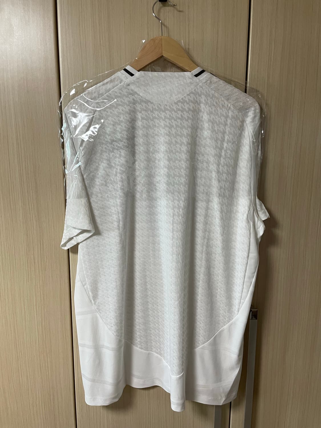 [해외XXL] 아디다스 레알마드리드 24/25 홈 어센틱 유니폼(새상품) 상품이미지2