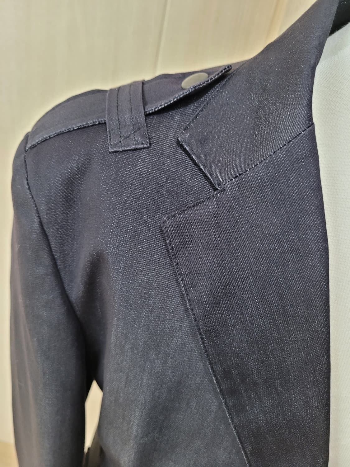 자라맨 ZARAMAN 투버튼 견장 데님 자켓 100 블랙 상품이미지3