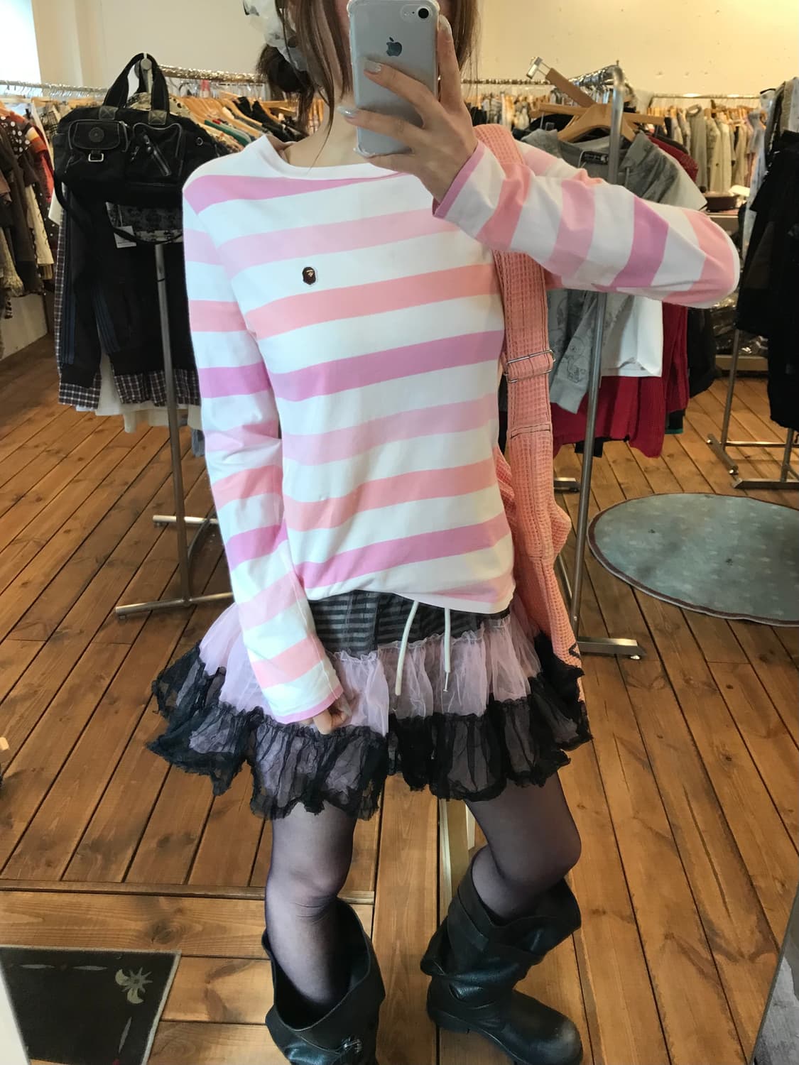 베이프 핑크 롱슬리브 상품이미지2