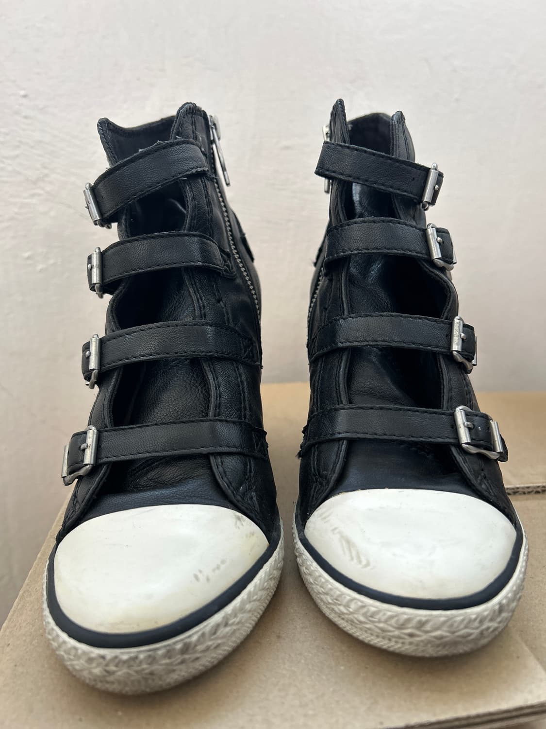 Ash 웨지힐 상품이미지1