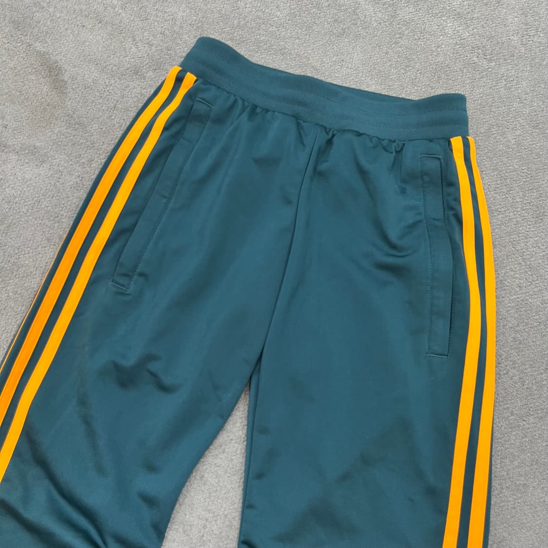 XS 아디다스 트레이닝 팬츠 상품이미지2