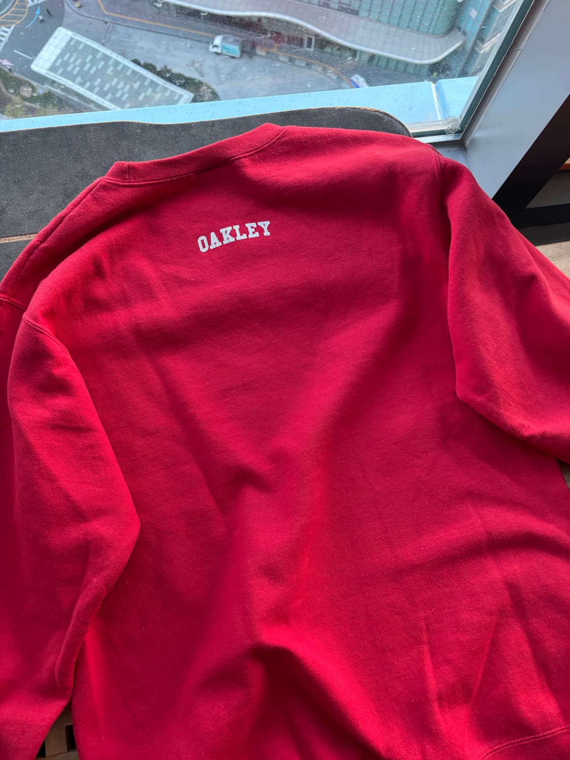 오클리 레드 스웻셔츠 상품이미지6