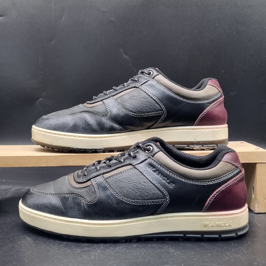 와이드앵글  남성골프화 255 상품이미지1