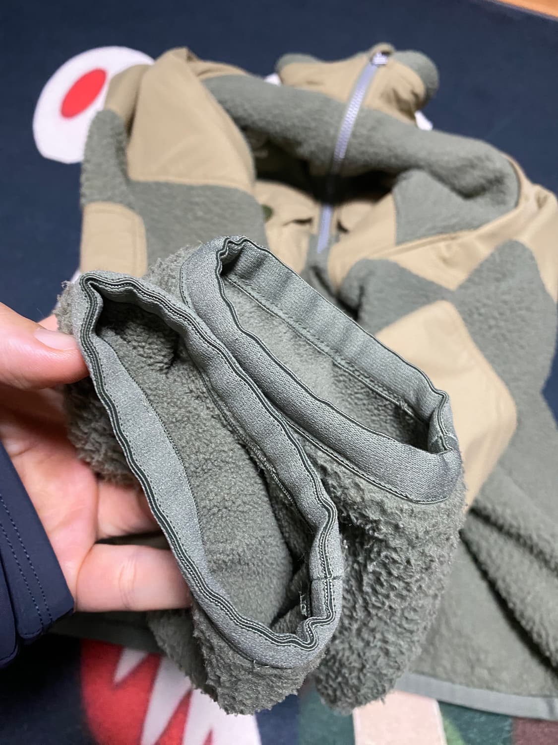 스펙테이터 엄브로 플리스 L 판/교(교환은 XL 가능) 상품이미지2