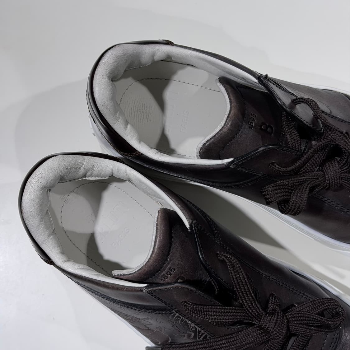 (A/8) / 벨루티 플레이그라운드 레더 가죽 로우탑 스니커즈 신발 상품이미지8