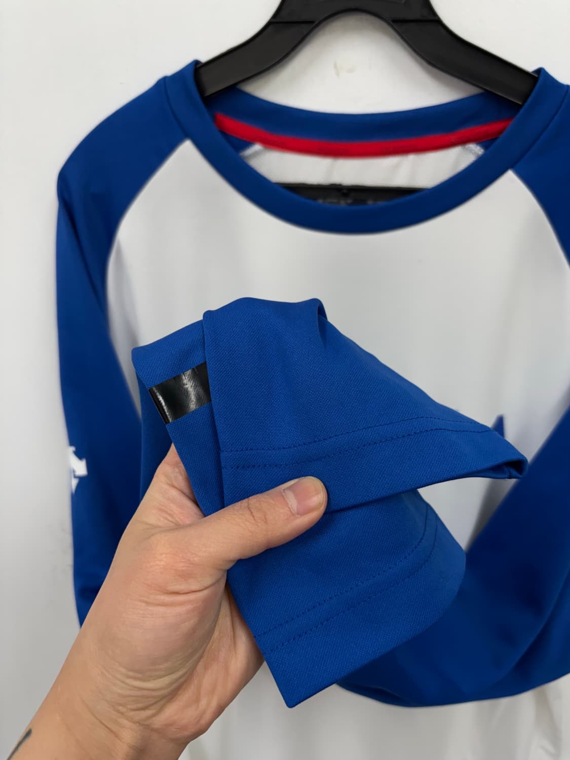 데상트 국대 롱슬리브 상품이미지4