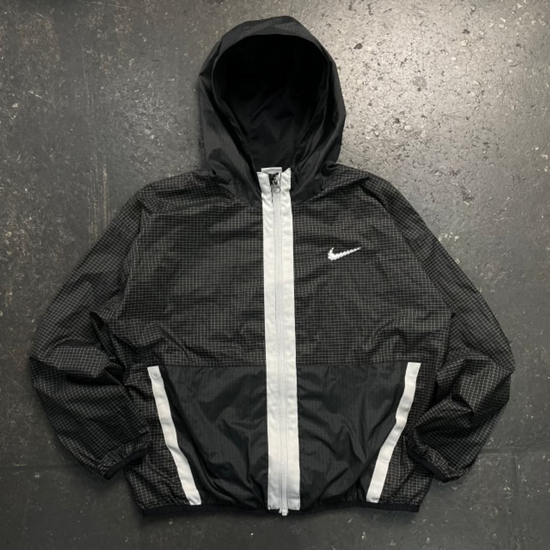 100 나이키 크롭 바람막이 상품이미지1