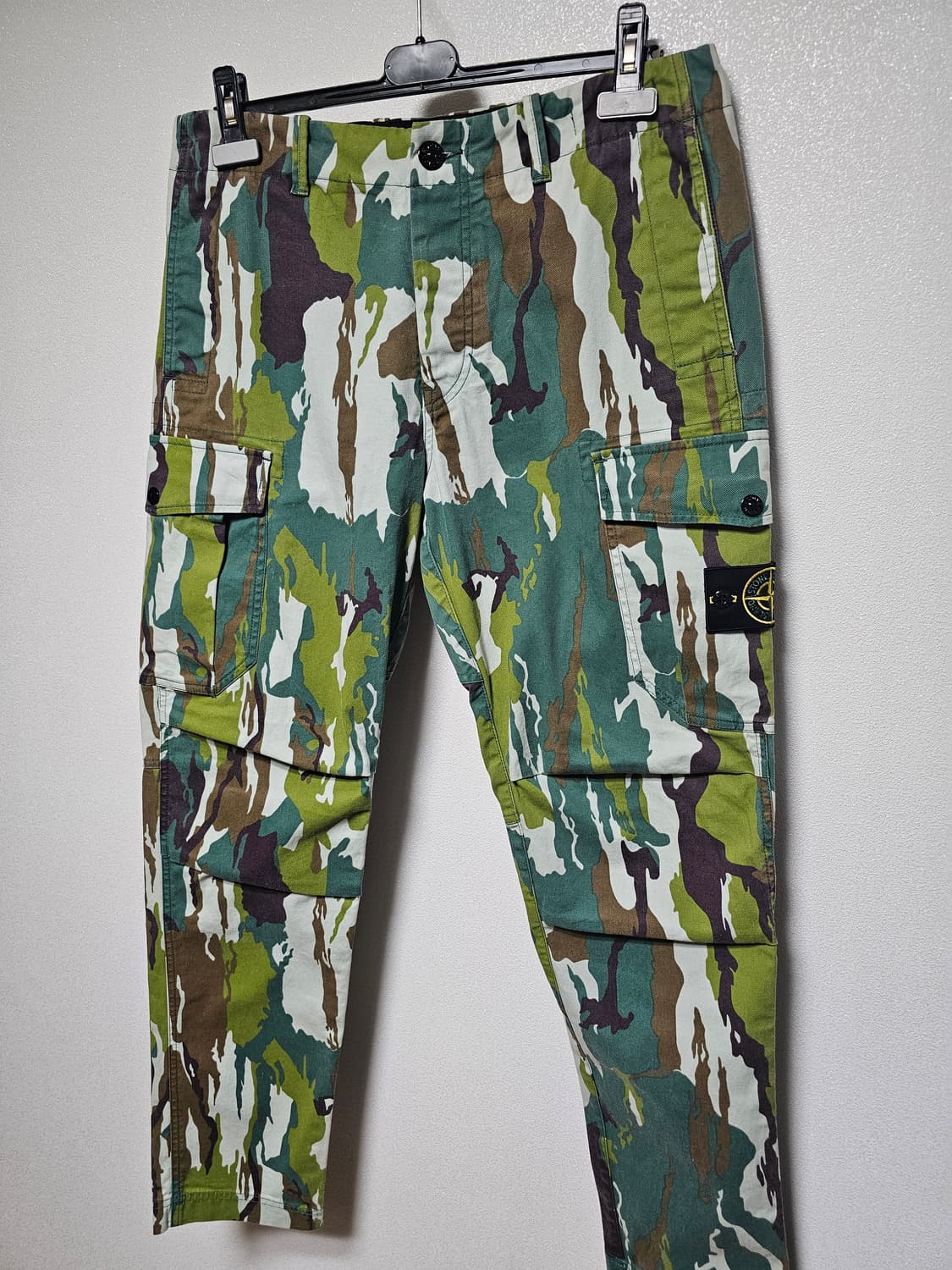 스톤아일랜드 카모플라쥬 카고 팬츠 상품이미지7