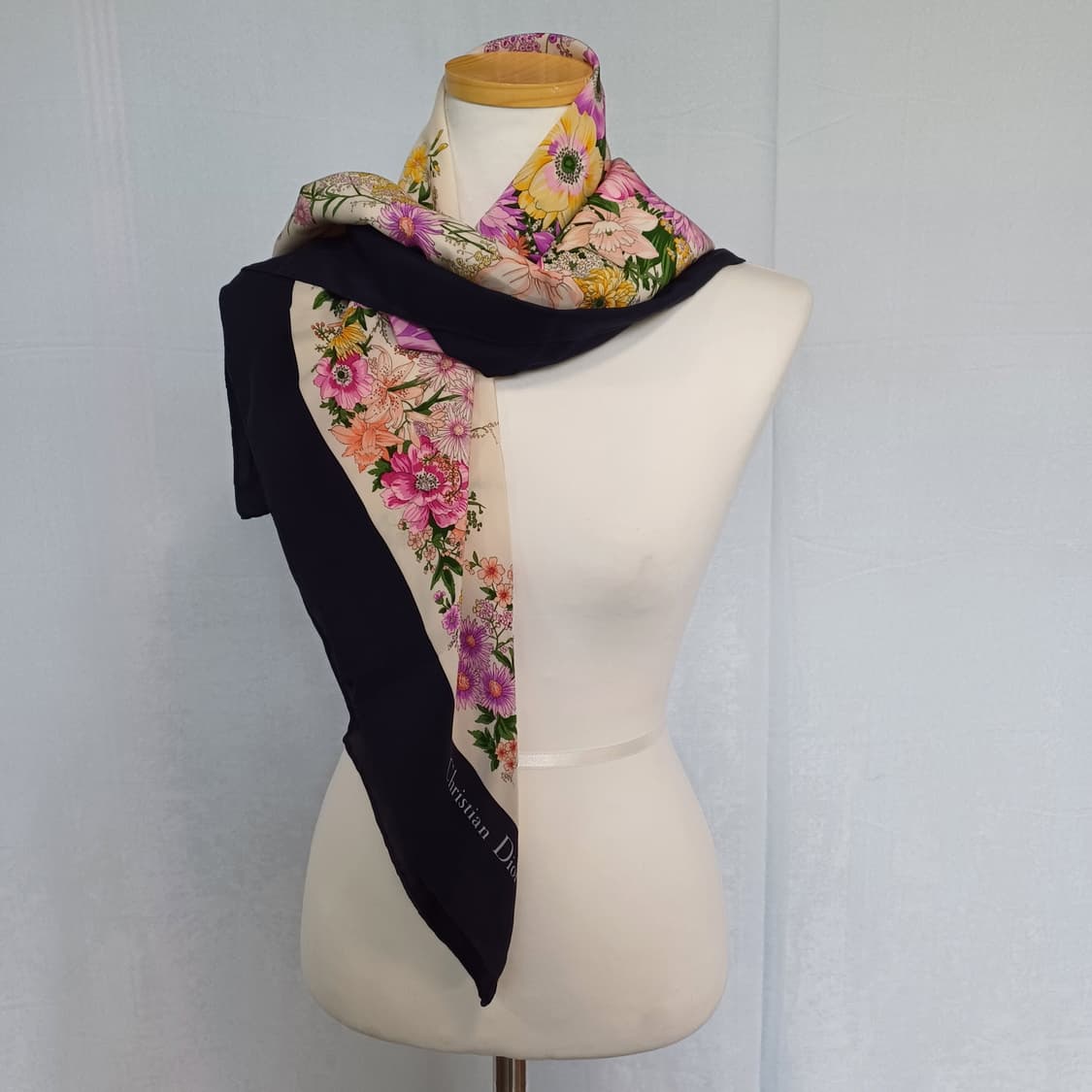 DIOR 디올 실크 스카프(84cm) [JBFC8449_0511-07] 상품이미지6